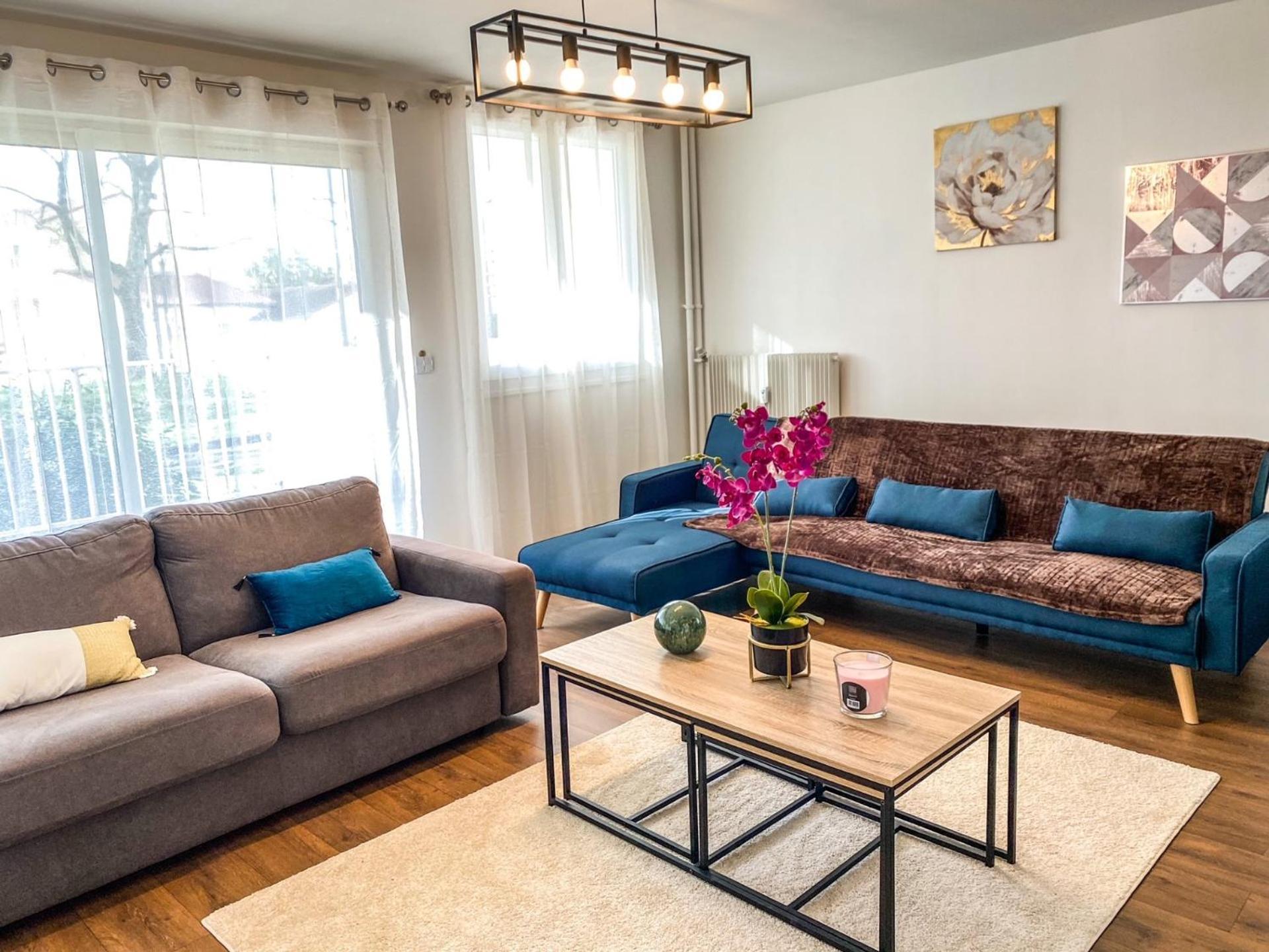T3 Moderne Avec Balcon Terrasse Et Parking Gratuit Leilighet Niort Eksteriør bilde